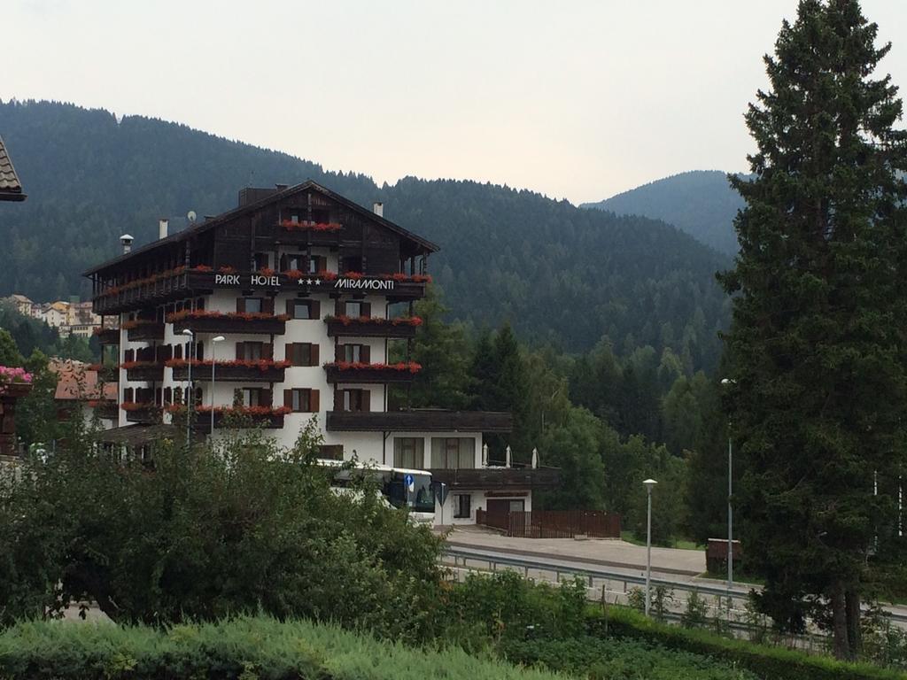 Park Hotel Miramonti Folgaria Buitenkant foto