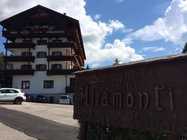 Park Hotel Miramonti Folgaria Buitenkant foto